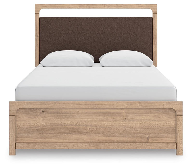 Kinlanni Queen Upholstered Panel Bed, Dresser and Mirror