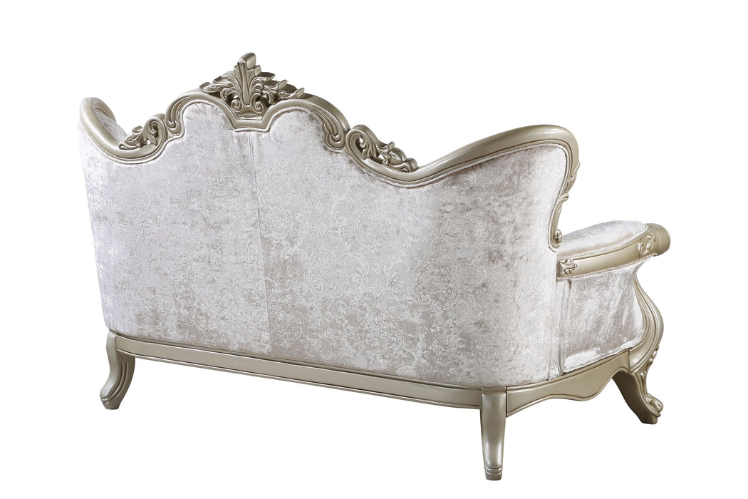 MONIQUE LOVESEAT